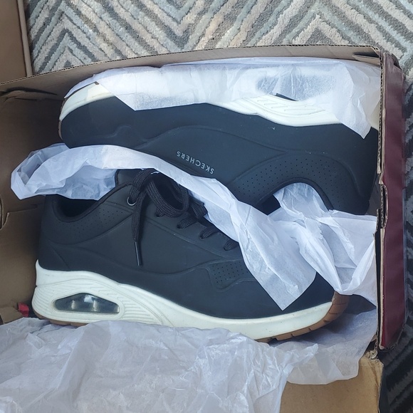 Skechers Air Cooled Memory Foam sneakers Wide Fit - Picture 12 of 12